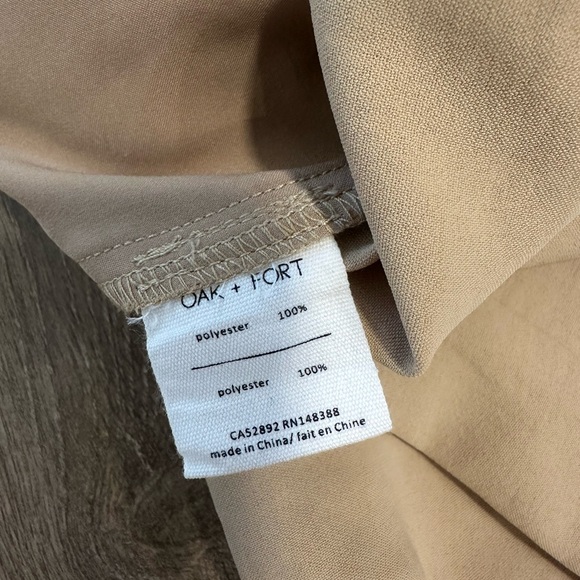 light beige pants - Picture 3 of 4